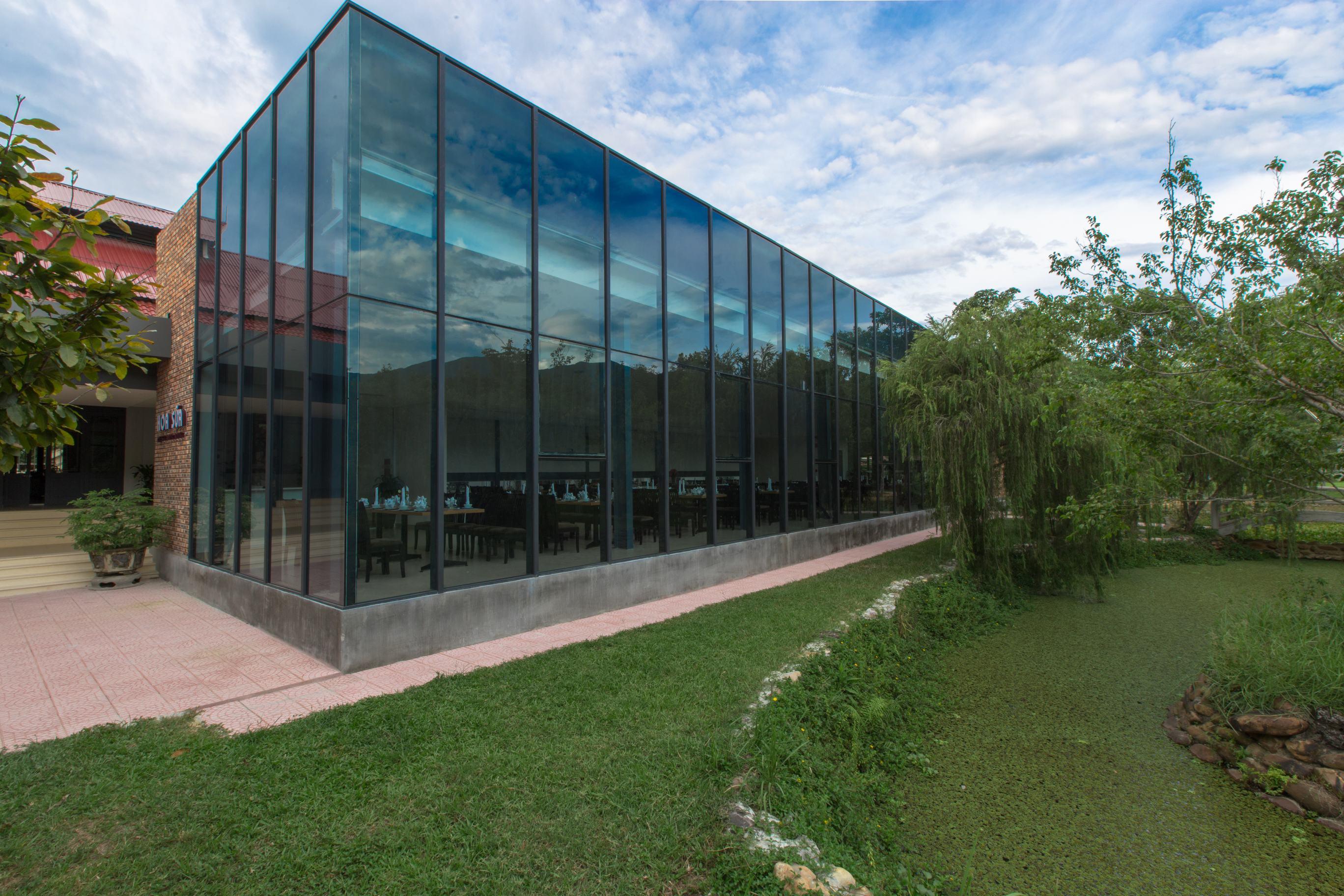 Thanh Tan Hot Springs By Fusion Hue Buitenkant foto